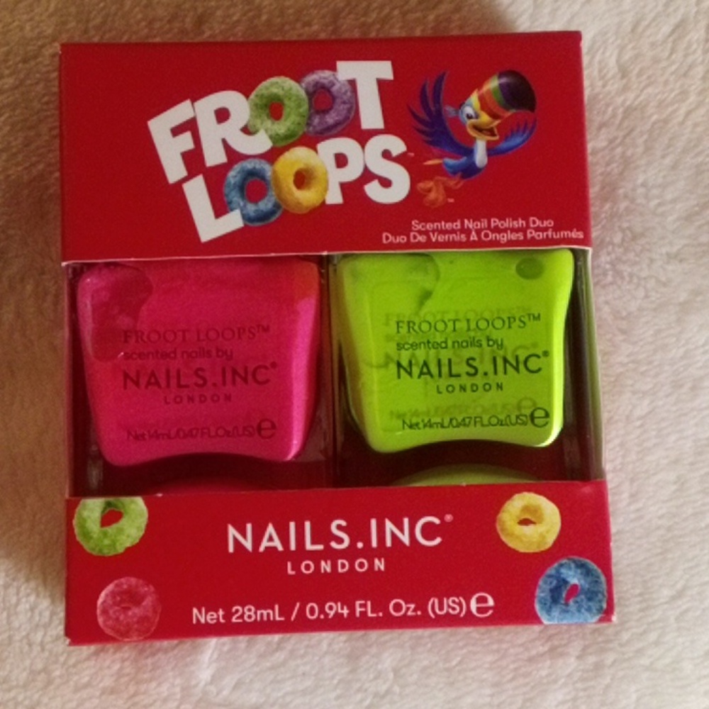 FRUIT LOOPS NAIL POLISH SET OF TWO 🤗